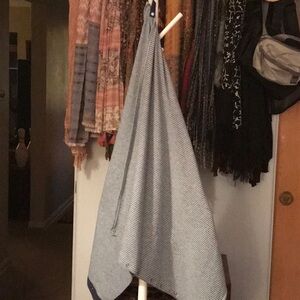 Lululemon Blurred Grey Light Blue Vinyasa Scarf Stripe Large